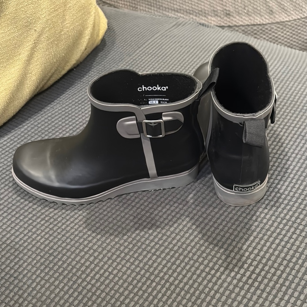 Chooka Black Ankle Rain Boots